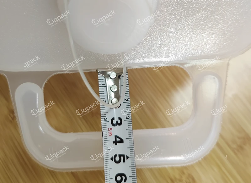 Length of Handle detail