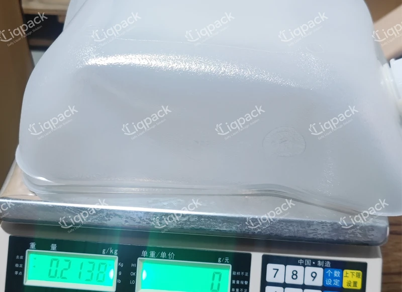 Weight of 10 liter Semi Collapsible