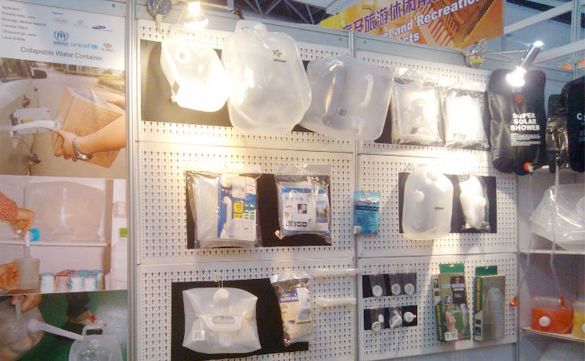 Industry exhibition for semi-collapsible jerry cans