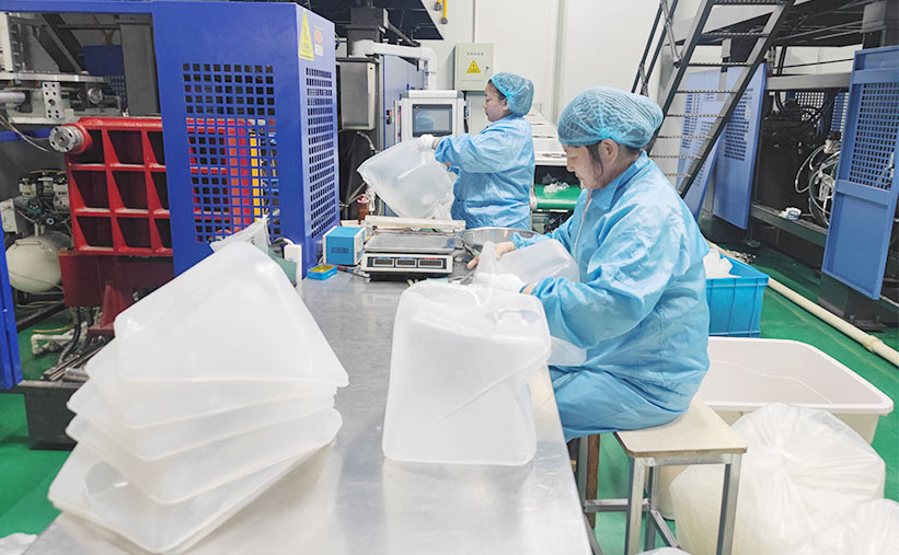 cubitainer manufacturing workshop