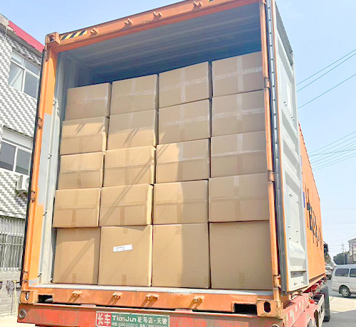 stacking and pallet transport of 10L cubitainer carton packaging system