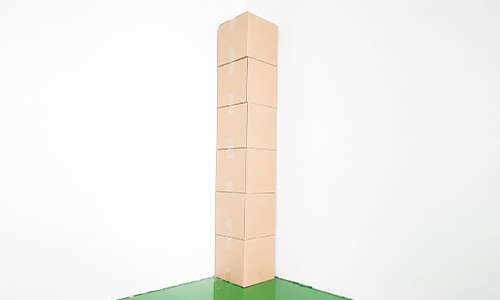 Stable stacking during transport