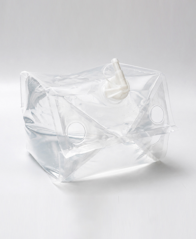 Cheertainer with Plastic Tap