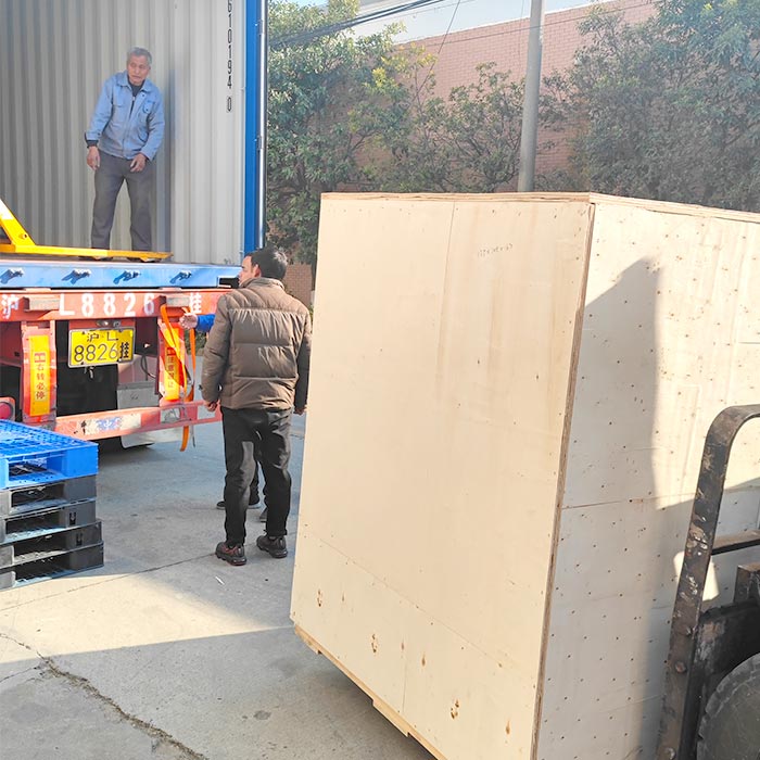 Machine packing and shipment reference for export filling machine projects