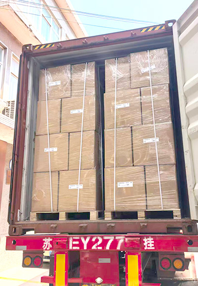 20L Cubitainer non palletized and palletized loading comparison