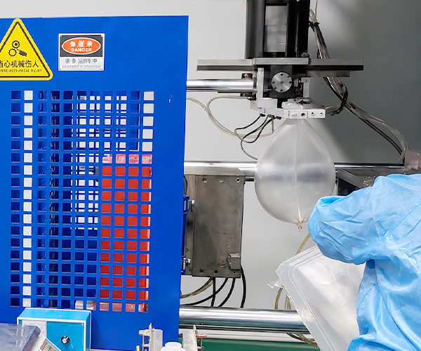 Cubitainer Production Process and Quality Control